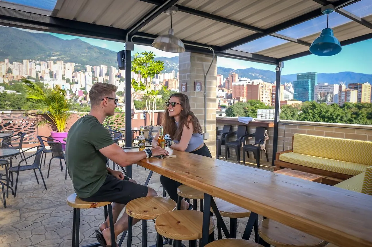 Los Patios Suites Hostal Medellín
