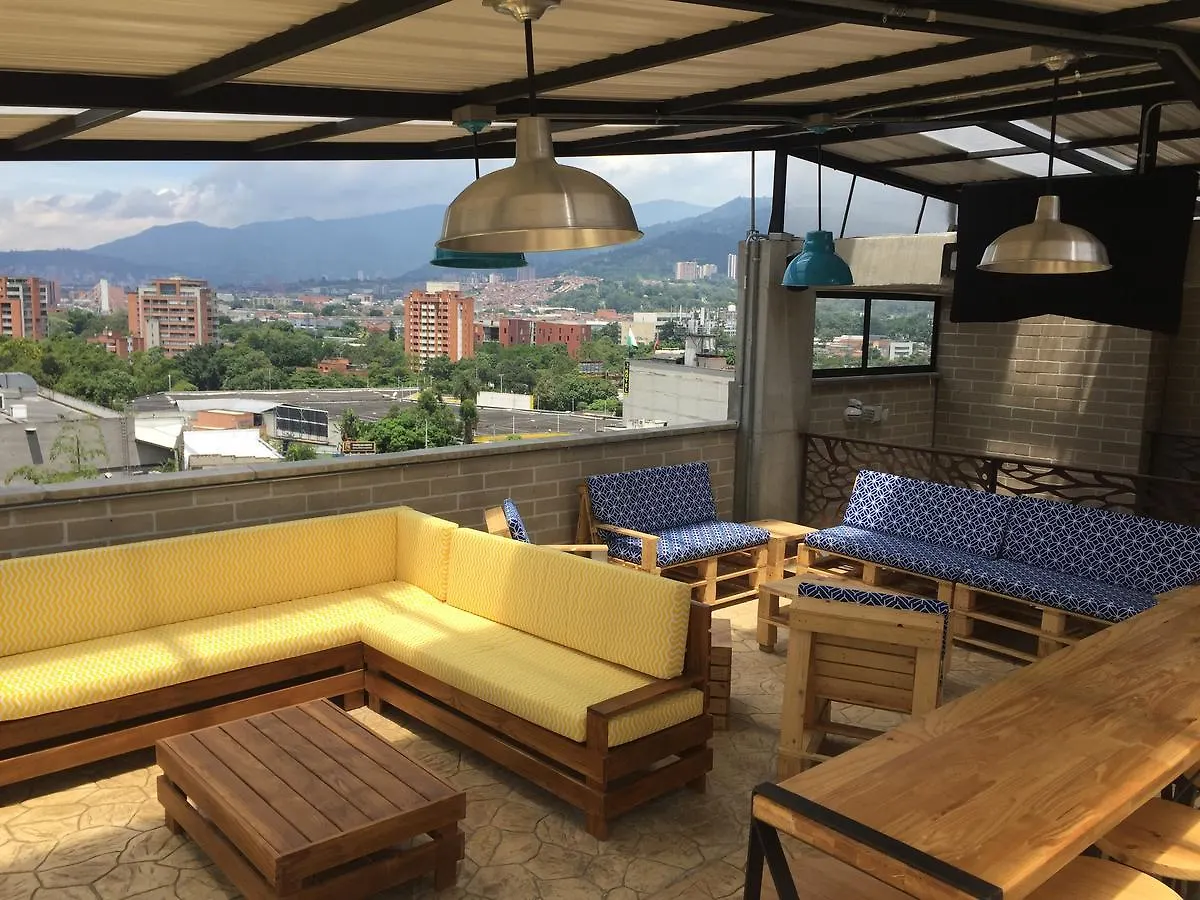Los Patios Suites Hostal Medellín Colombia