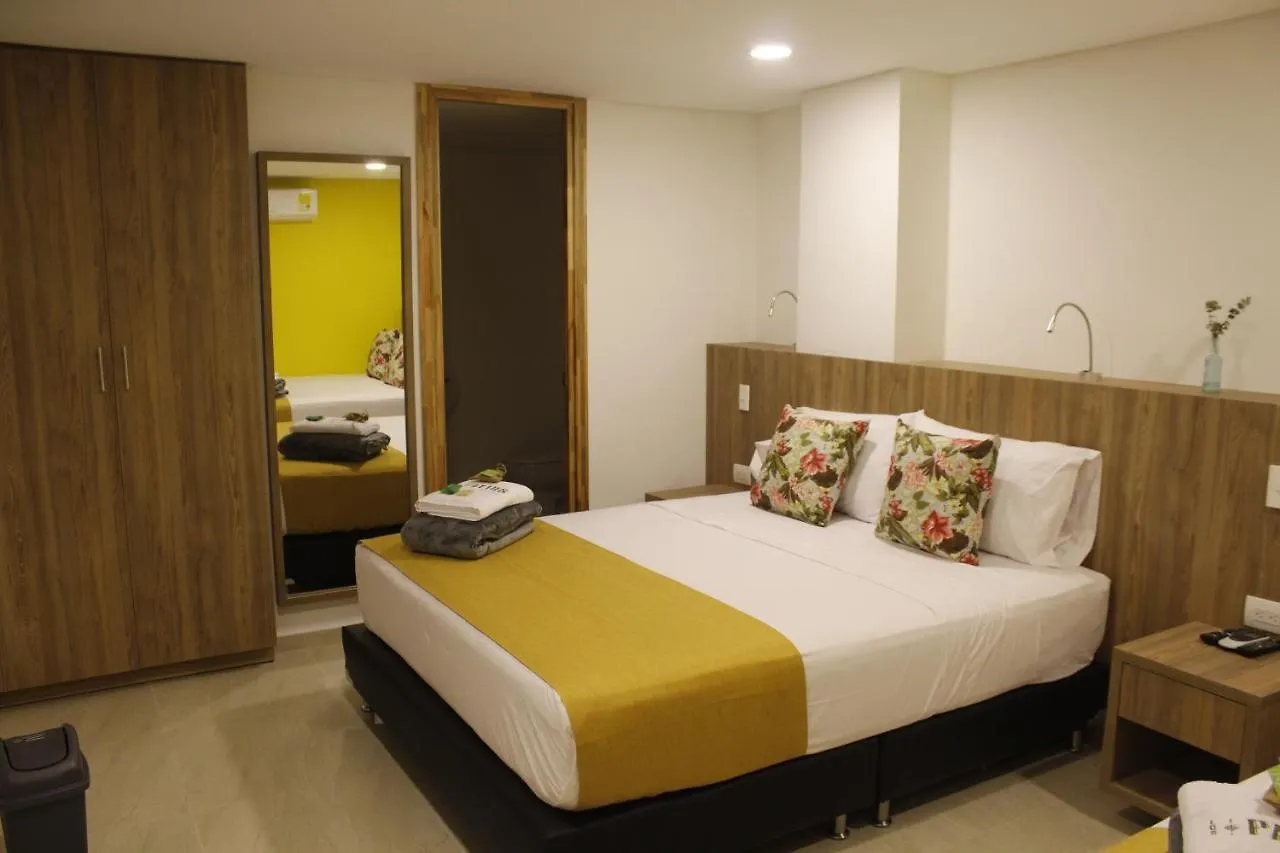 Hostel Los Patios Suites Hostal Medellin