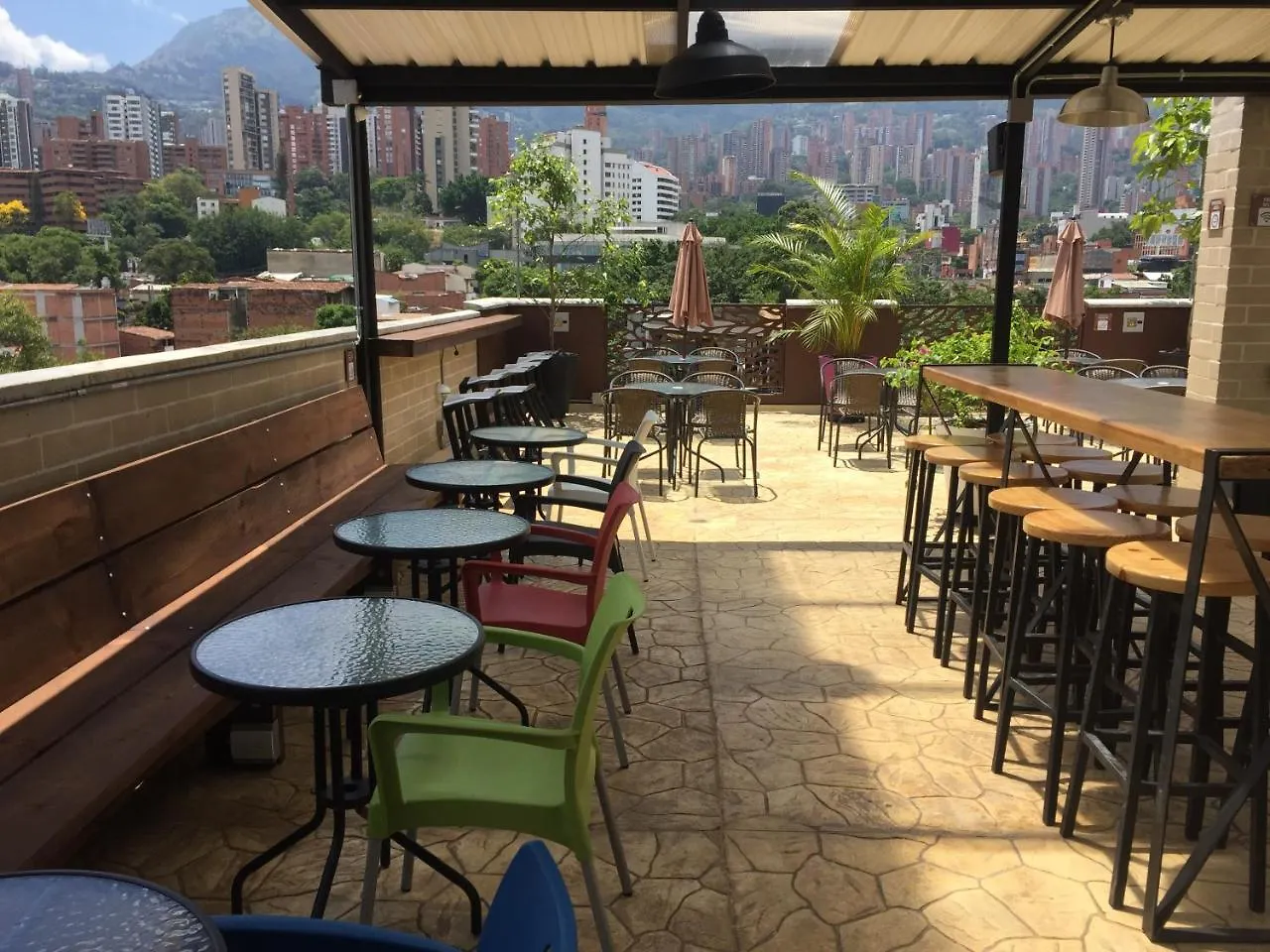 Los Patios Suites Hostal Medellin Colombia